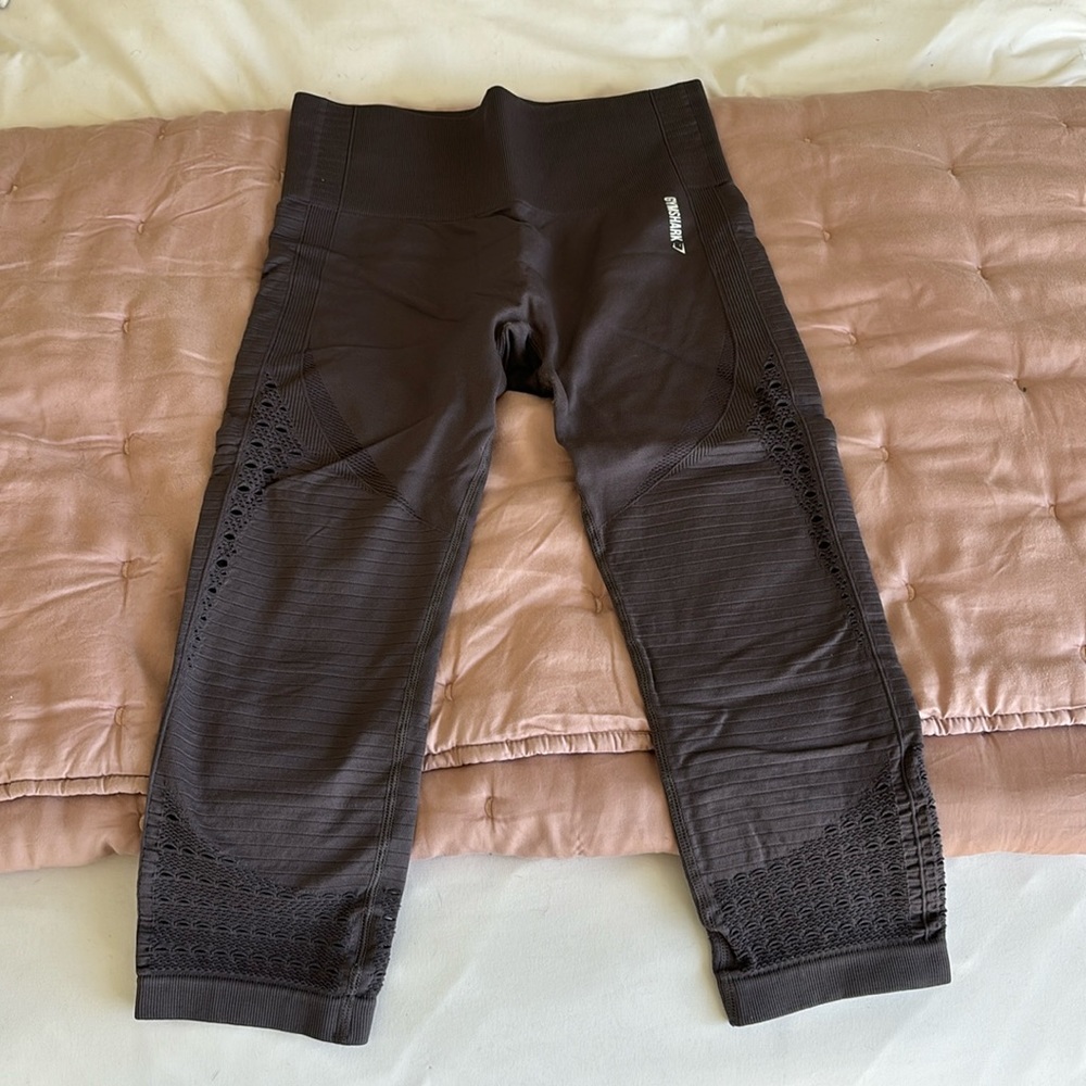 Gym Shark Cutout Legging